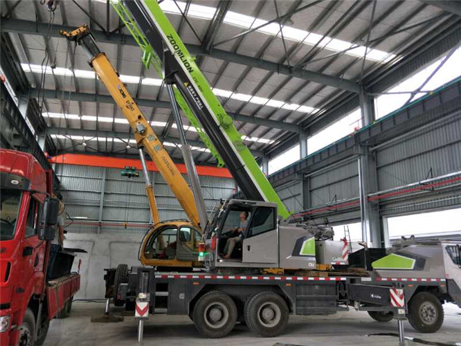 恭城高空车出租需要注意哪些安全事项？